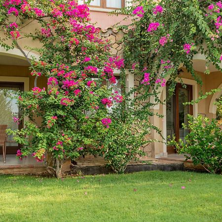 Hotel Mariposas Villasimius Eksteriør bilde