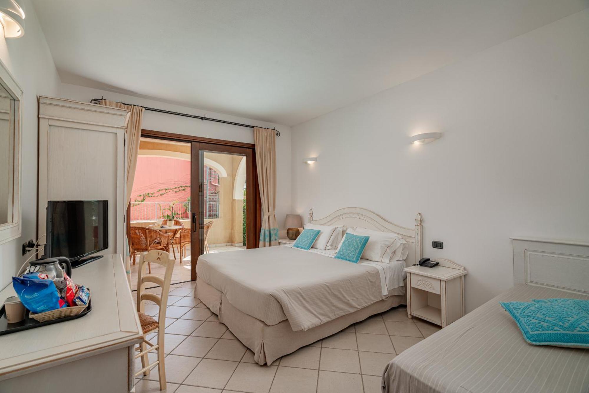 Hotel Mariposas Villasimius Eksteriør bilde