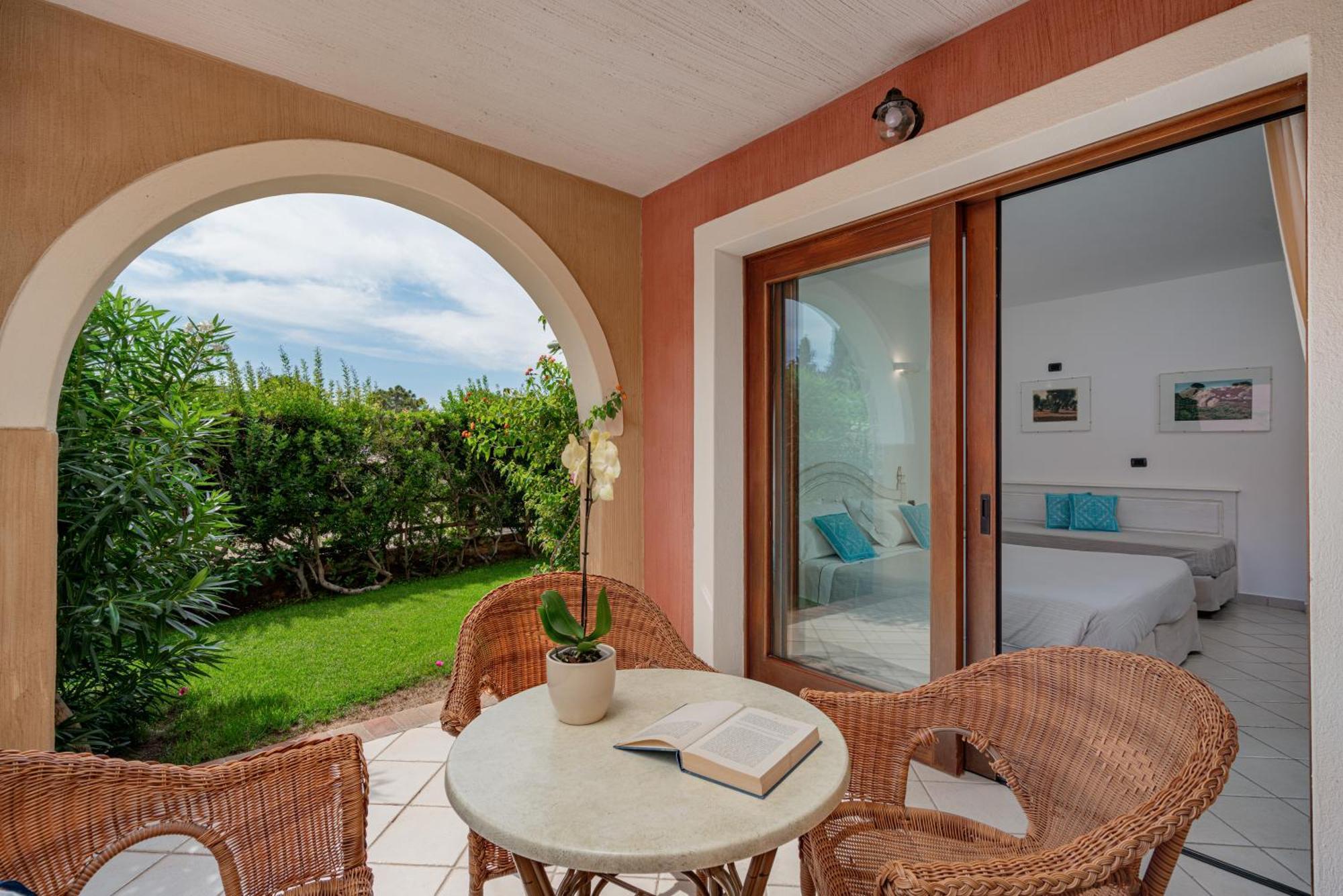 Hotel Mariposas Villasimius Eksteriør bilde