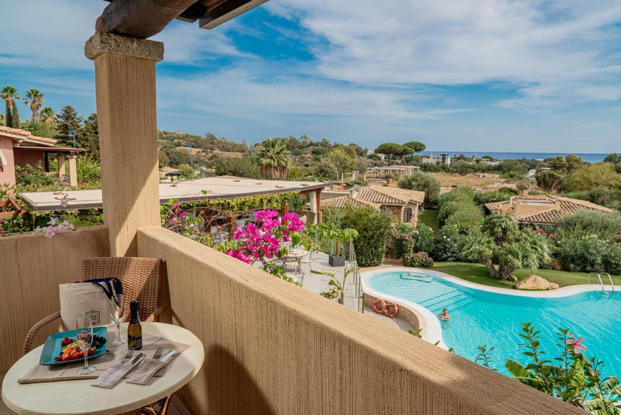 Hotel Mariposas Villasimius Eksteriør bilde