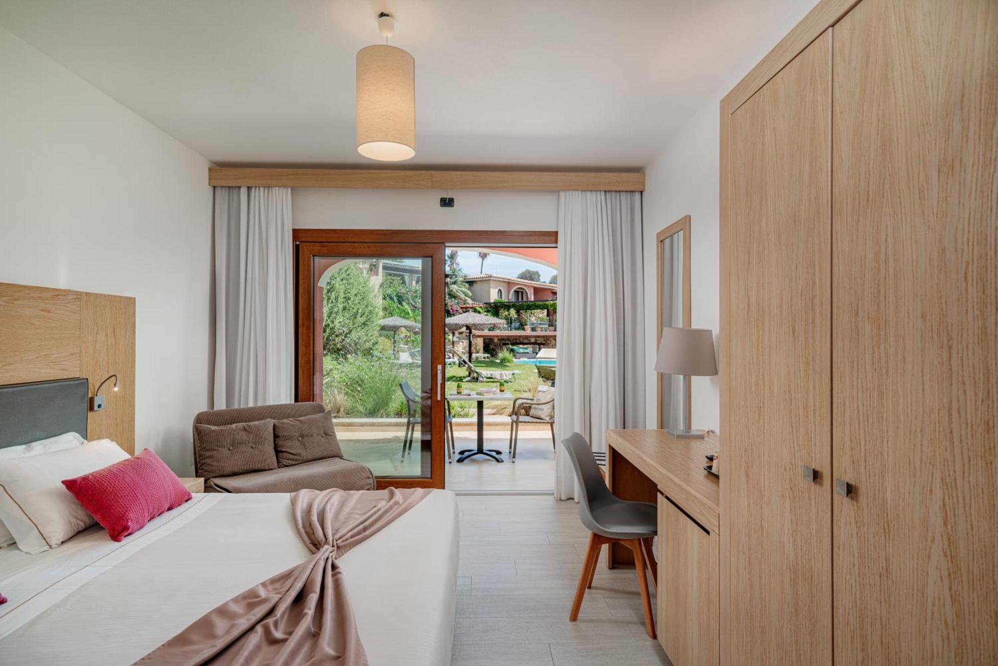 Hotel Mariposas Villasimius Eksteriør bilde