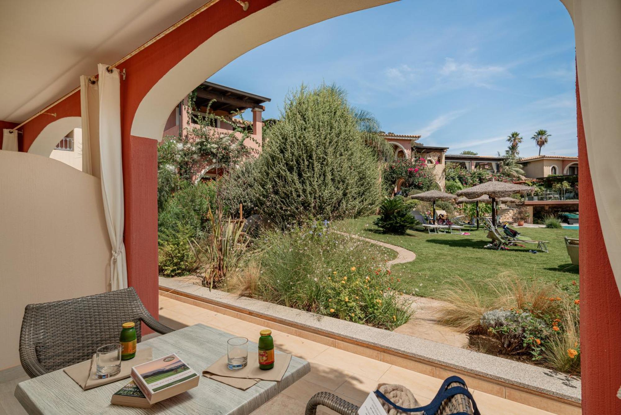 Hotel Mariposas Villasimius Eksteriør bilde